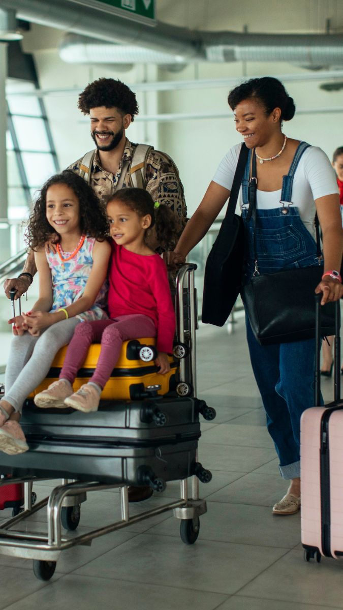 https://aerocloudsystems.com/wp-content/uploads/AeroCloud-Transform-your-Passenger-experience-A-Stress-free-Journey-from-Start-to-Finish.jpg